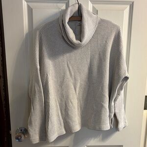 Size XS Old Navy Grey Cropped Cowl Turtleneck Sweater